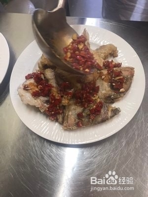 剁椒鱼头的做法