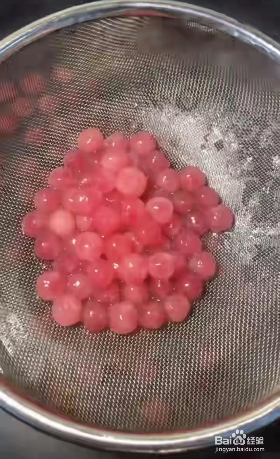 自制珍珠奶茶怎么做 火龙果珍珠奶茶的做法