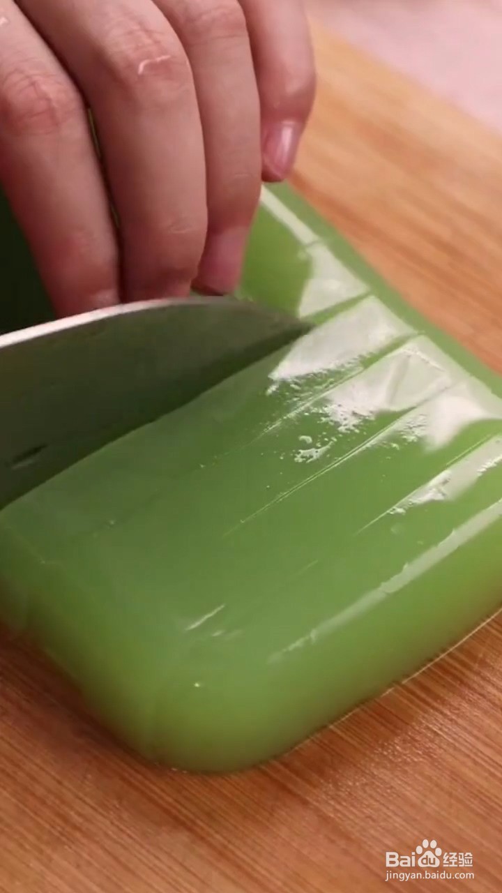 如何制作好吃的翡翠凉粉