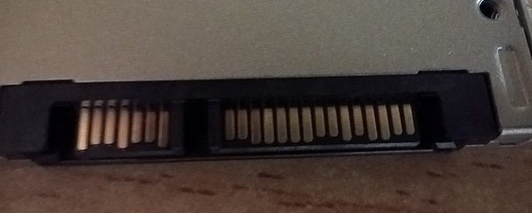 让电脑飞起来的性能怪兽:东芝A100系列SATA3开箱