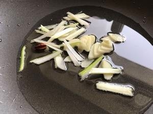 怎么做酱烧腐竹的攻略/步骤