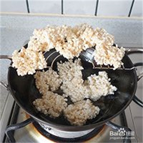 虾仁锅巴怎么做