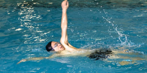 【仰泳】动作要领图解及技巧