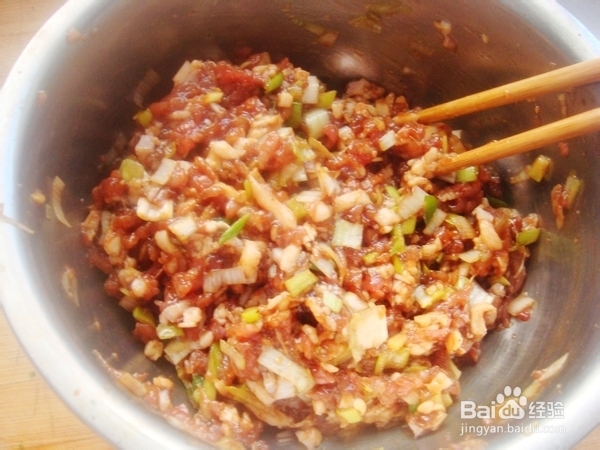 猪肉韭菜包子的做法