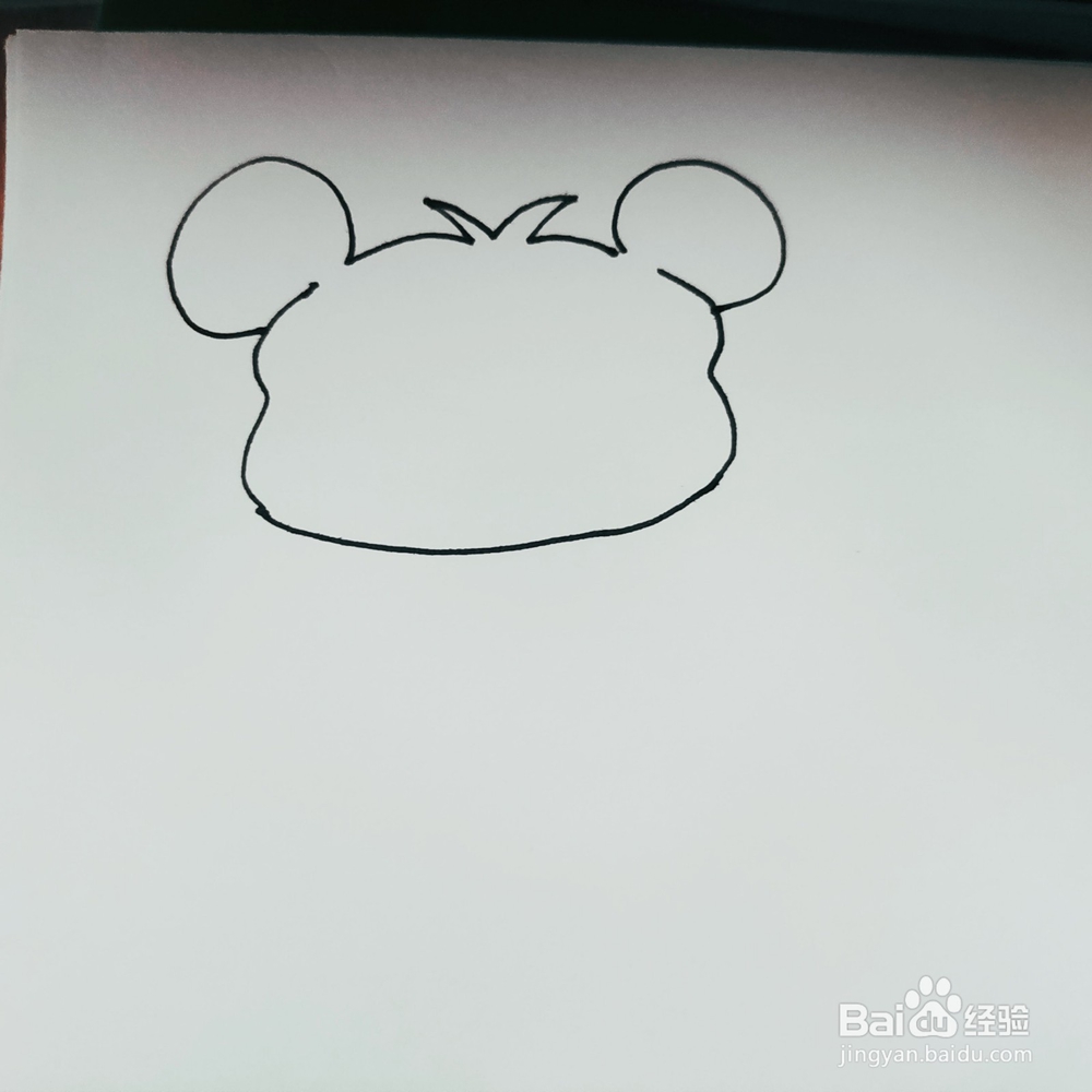 怎么来画一只肥胖的老鼠简笔画呢？