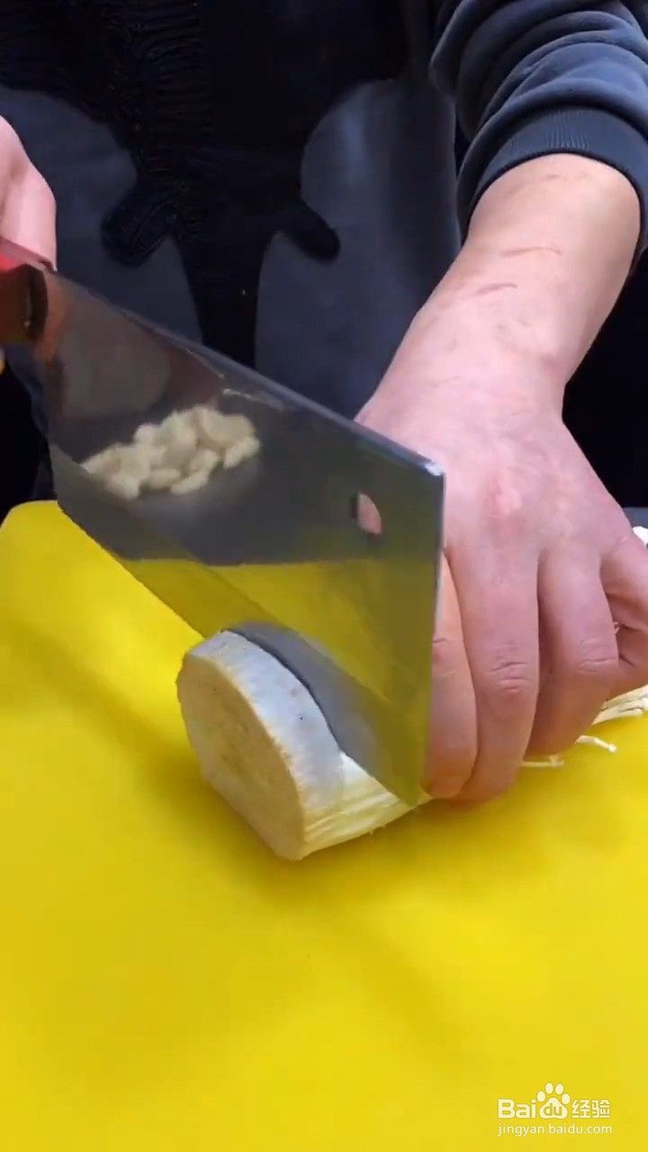 如何制作蒜蓉金针菇
