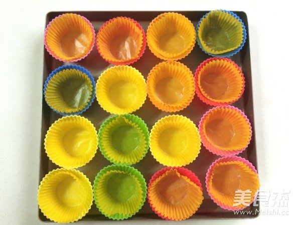 不回缩的戚风杯子蛋糕