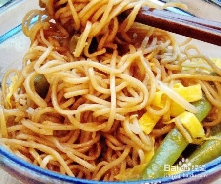 家常美味蒸面条的做法