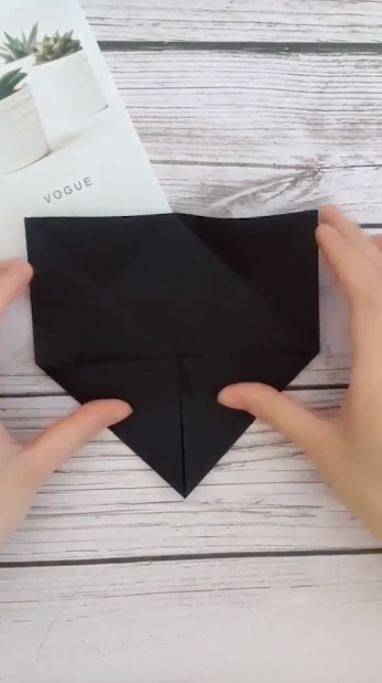 折纸熊本熊怎么做？