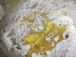 意式蔓越莓杏仁脆饼怎么做?