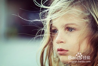 如何利用软尺来测量宝宝的身体？