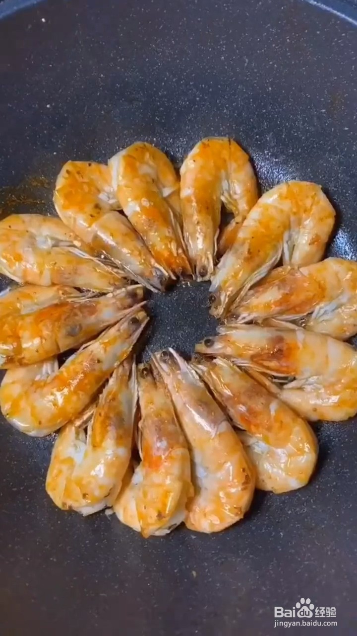 如何自制美味的油焖大虾