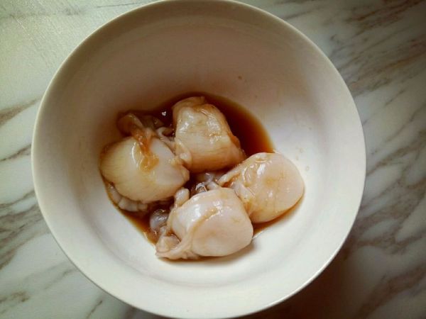 蒜蓉粉丝蒸扇贝