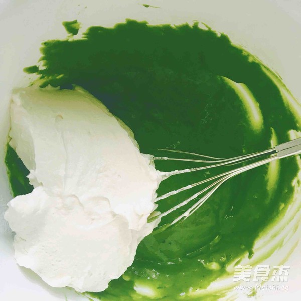 日式抹茶戚风蛋糕