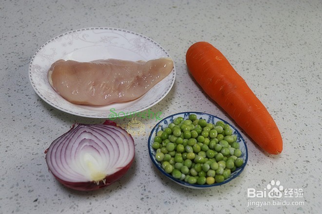 鸡胸肉炒杂蔬的做法