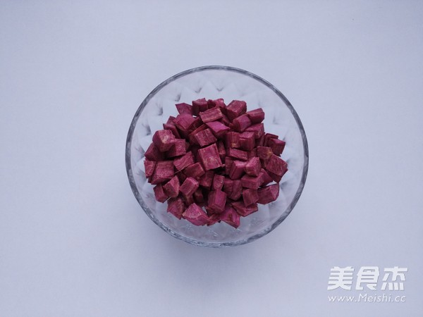 紫薯银耳羹的做法