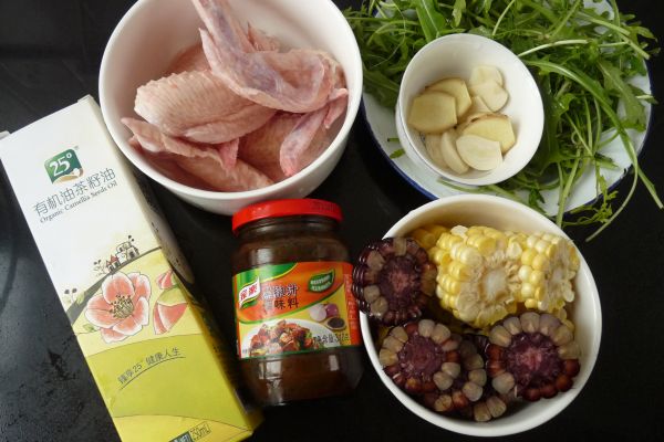 黑椒玉米烧鸡翅