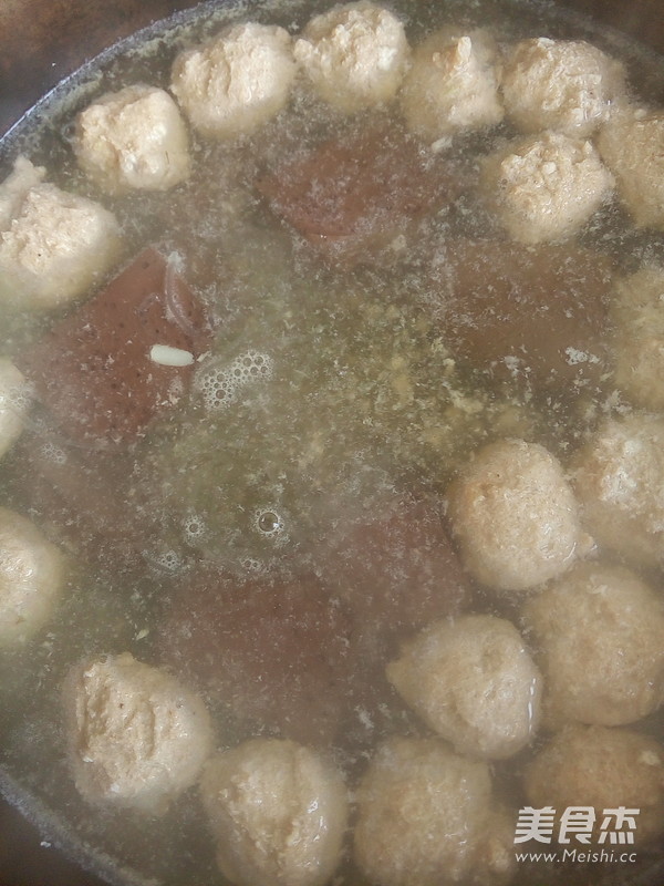 肉丸粉丝汤的做法