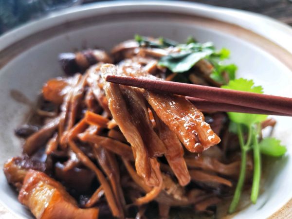 红烧笋干五花肉