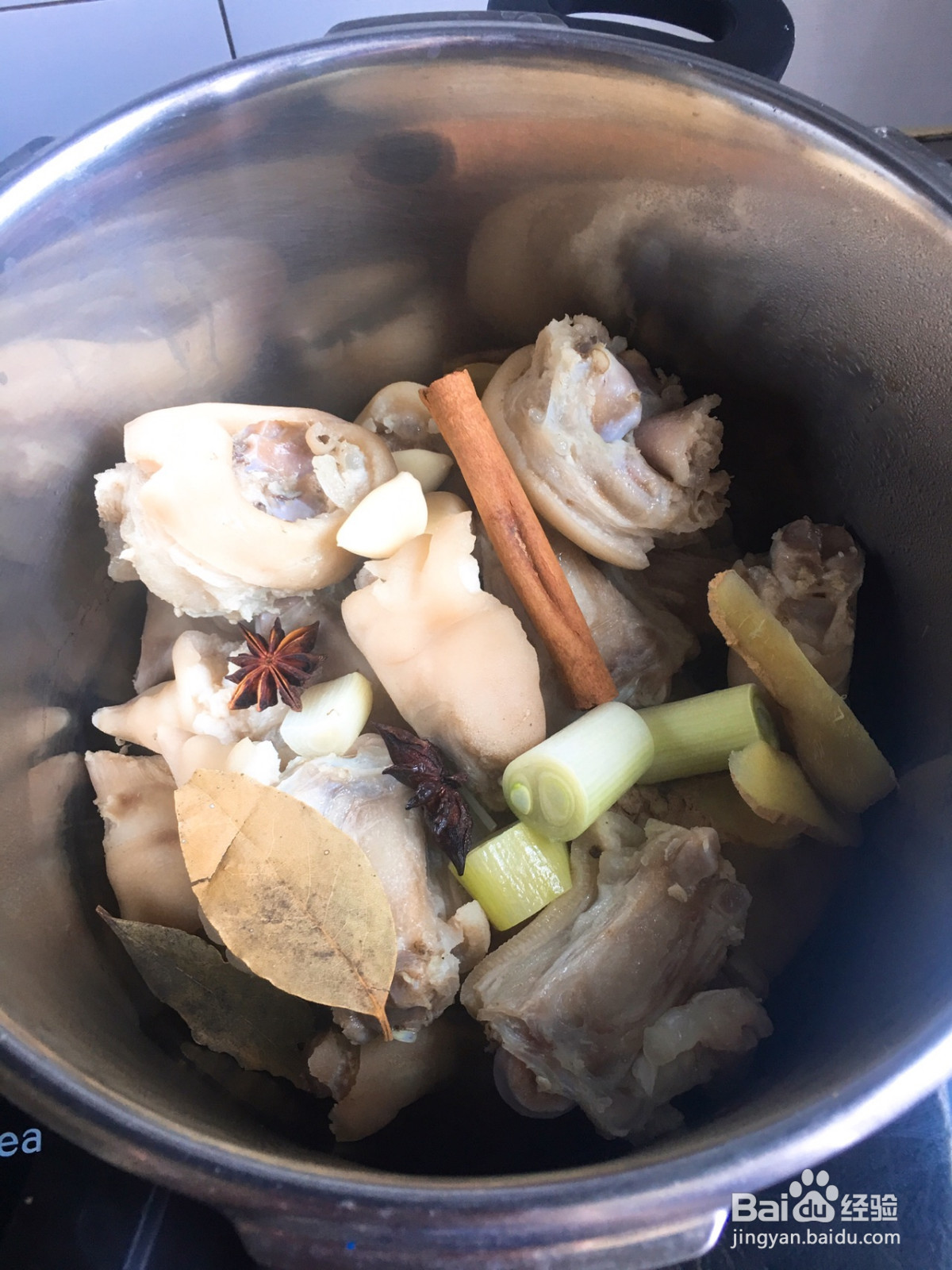 红烧猪蹄的做法