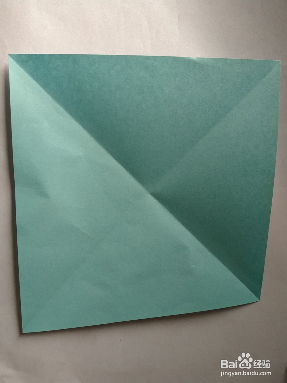 幼儿园小朋友学折纸-折桌子