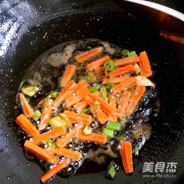 香辣基围虾的做法
