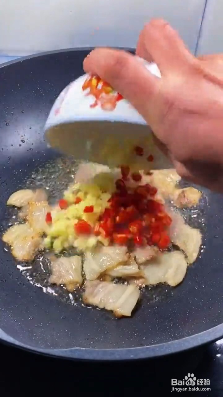 如何自制美味好吃的香菇青菜梗