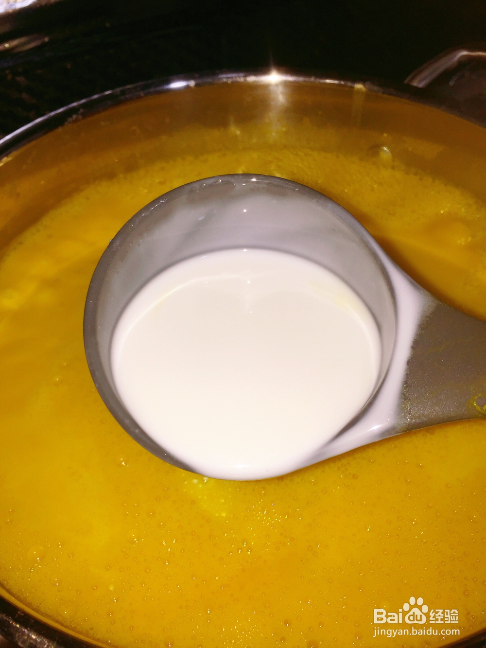 新手适合做的椰汁银耳薏米