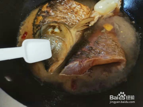 如何制作鱼炖豆腐