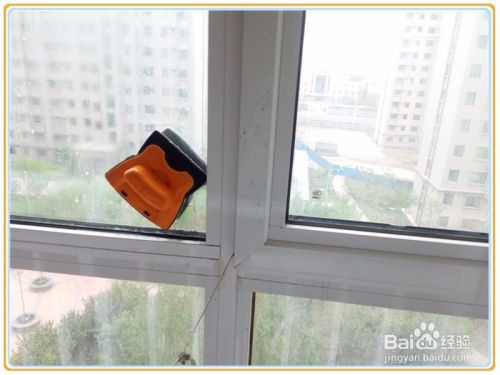 高层楼房怎样擦玻璃窗