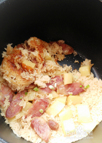 土豆香肠焖饭