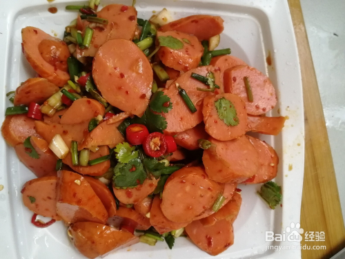 家常版凉拌香肠怎么做才好吃