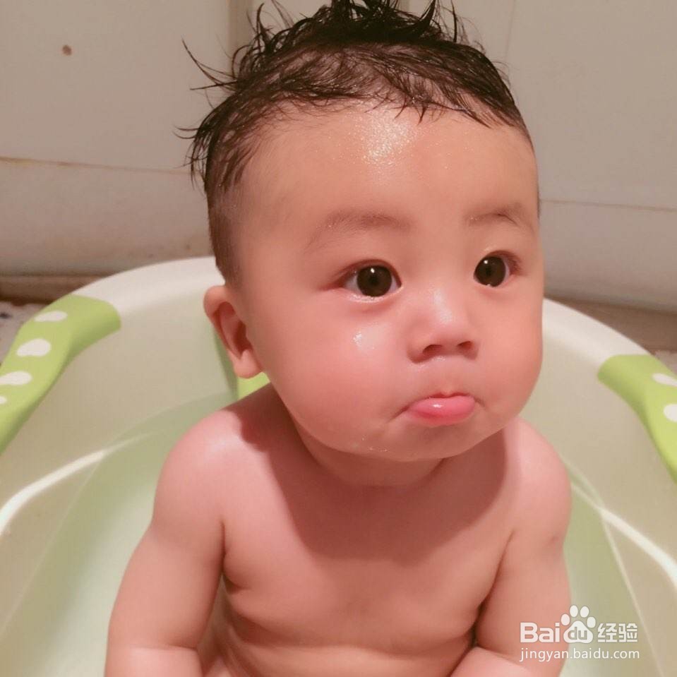 警告：孩子要远离14件危险品