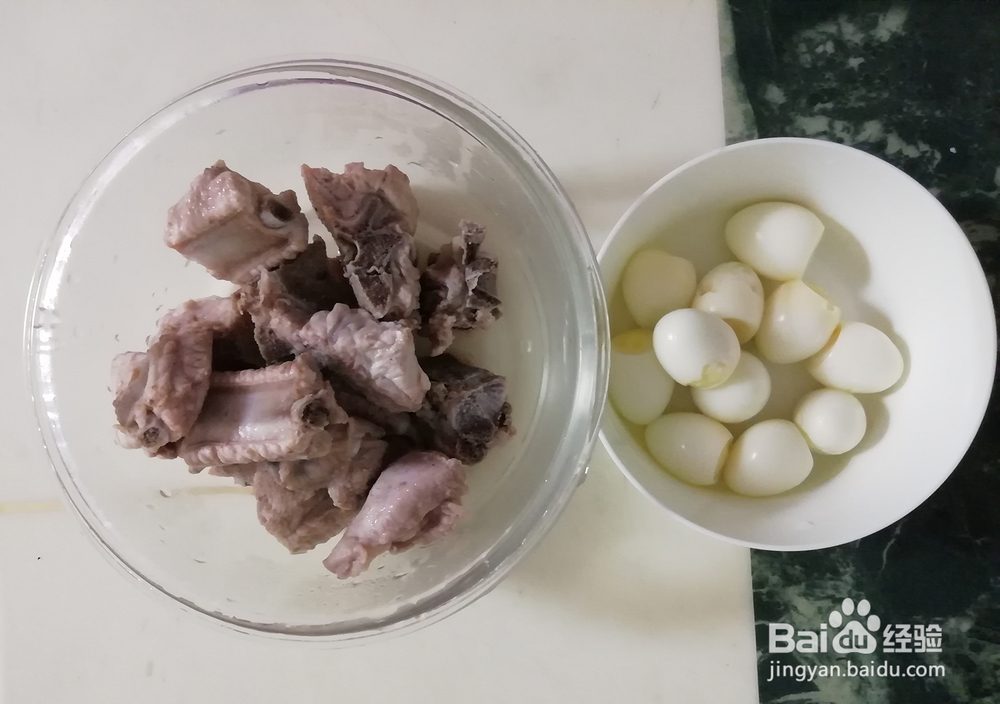 好吃解馋的排骨炖鹌鹑蛋