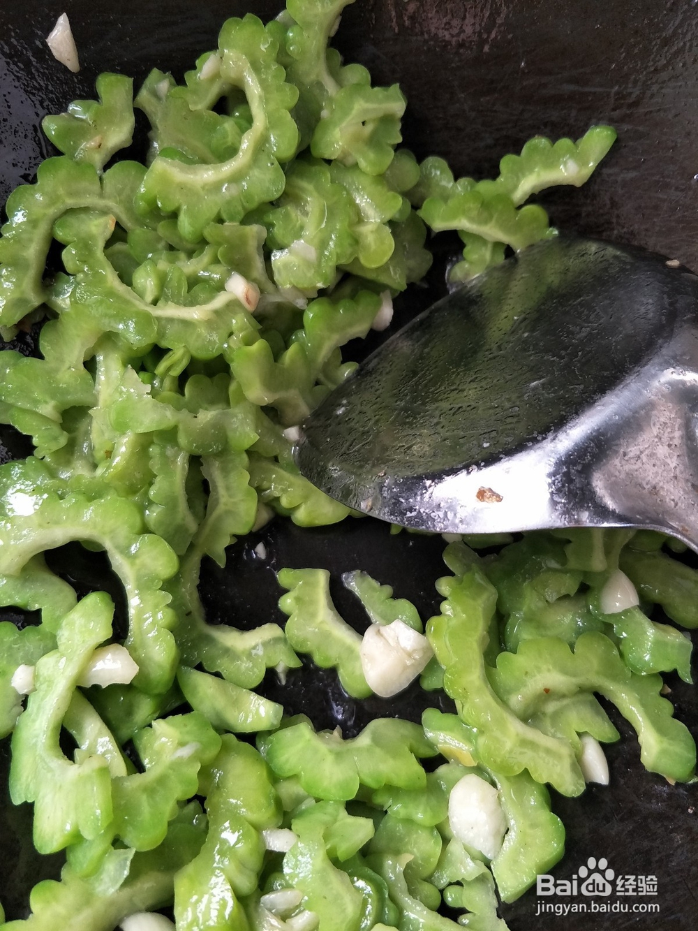 每日一菜之苦瓜炒大肠