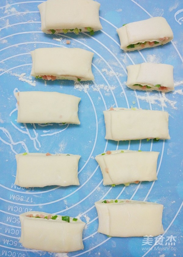 一次发酵香葱火腿花卷
