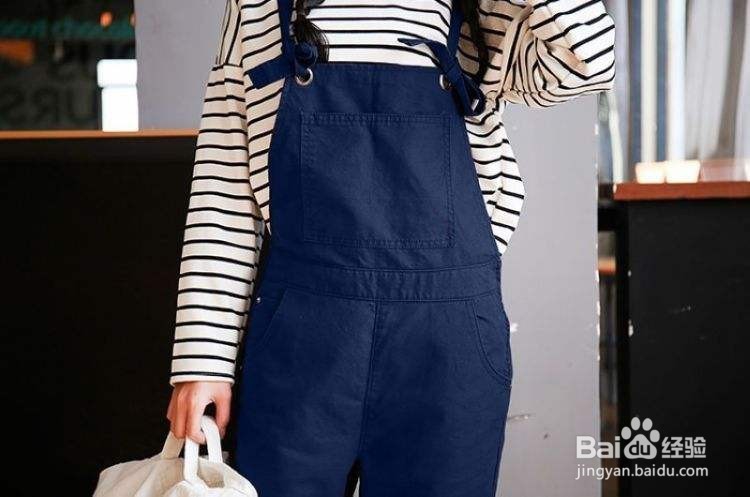背带裤怎么穿