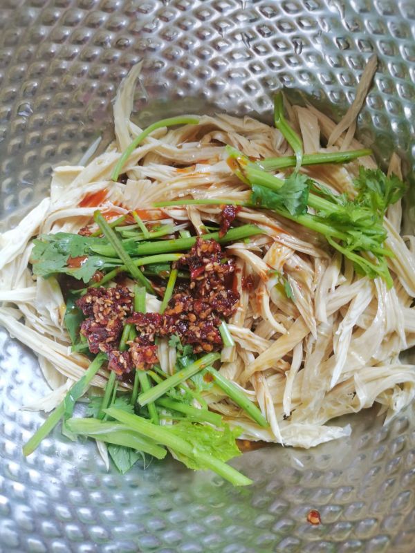 豪吉麻辣川香汁拌豆笋