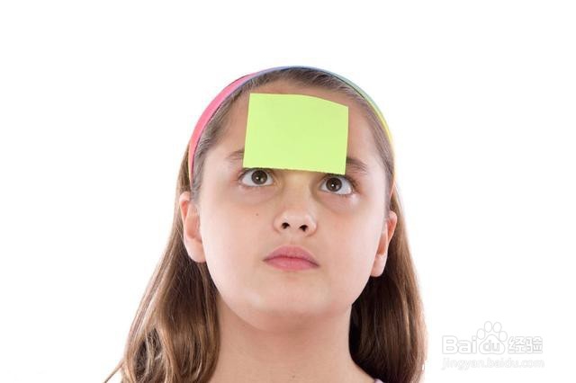 你知道为什么斜视偏爱几个月大的婴儿吗?