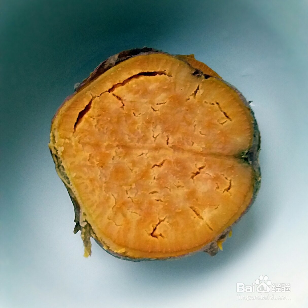 入口即化的玫瑰豆沙红薯饼
