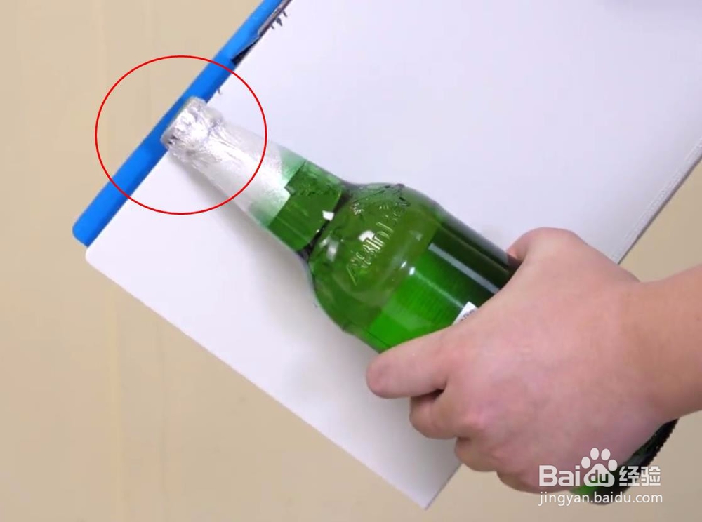 花式酷炫的开瓶盖方法，学会可以用来撩妹哦