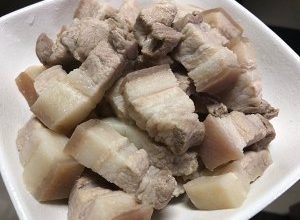 红烧肉最正宗的家常做法