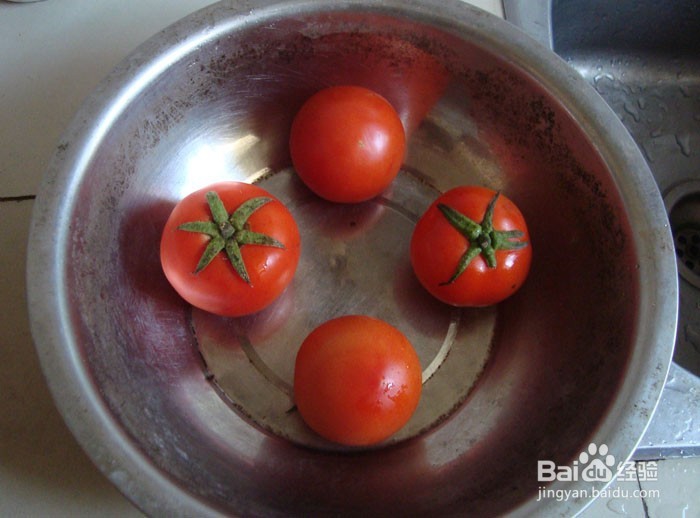 如何做家常菜新鲜西红柿炒香鸡蛋？