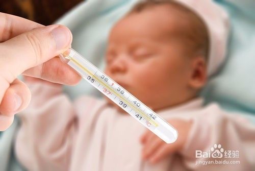 1岁以内的宝宝发烧怎么办？