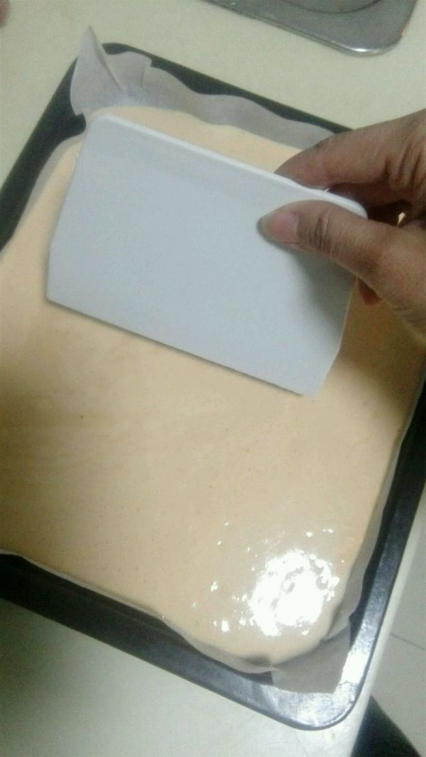 奶油戚风蛋糕卷