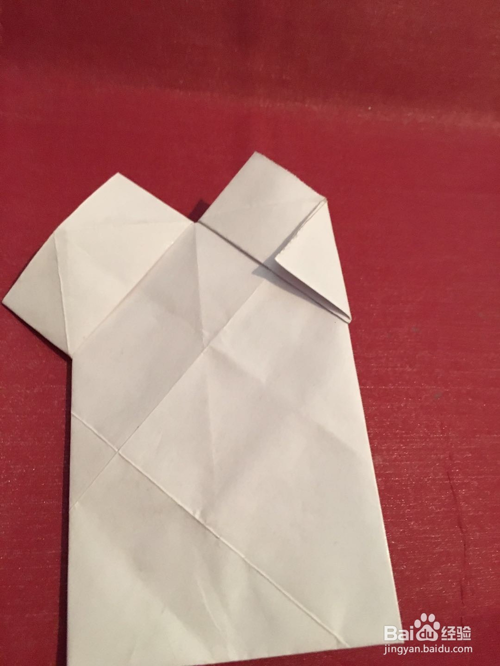一只会吧嗒嘴的小白狐怎样用白色折纸折叠