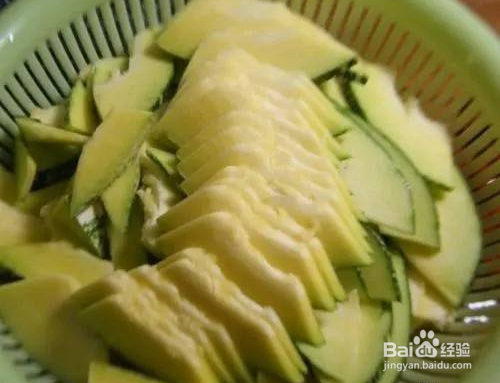 家常菜：嫩南瓜炒蛋