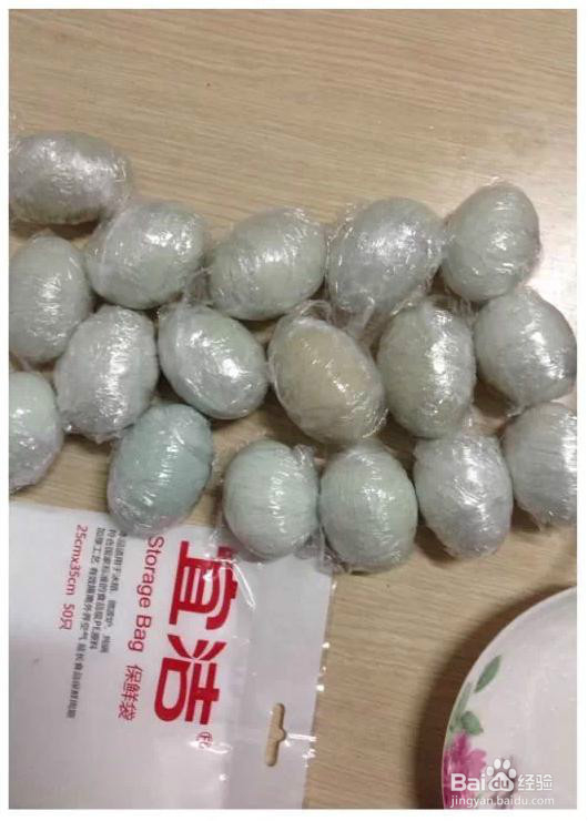 如何快速腌制出油咸鸭蛋