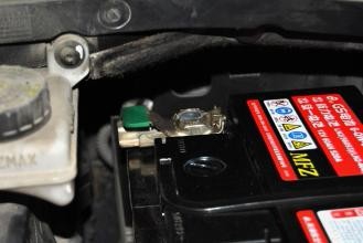 C4世嘉如何更换电池