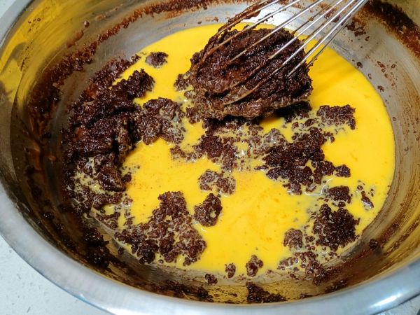 巧克力夹层古早蛋糕